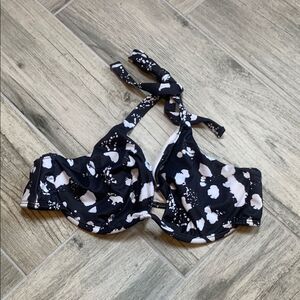 ASOS Chic Black and White Patterned Bikini Top 34 DD